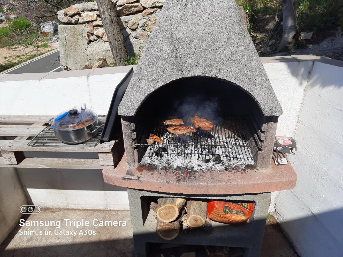 Kuca Za Odmor Coccoli Διαμέρισμα Karlobag Εξωτερικό φωτογραφία